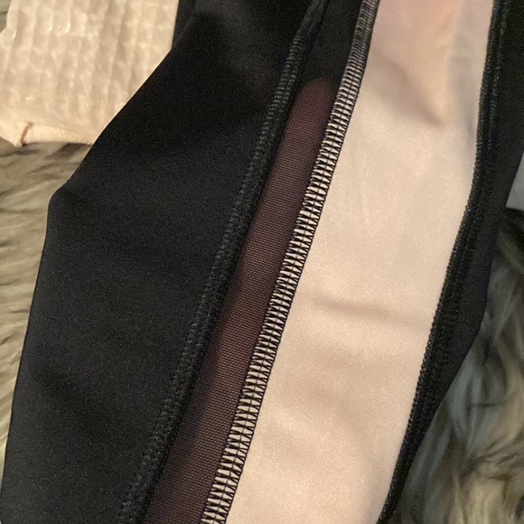 VS PINK Bundle - Picture 5 of 6